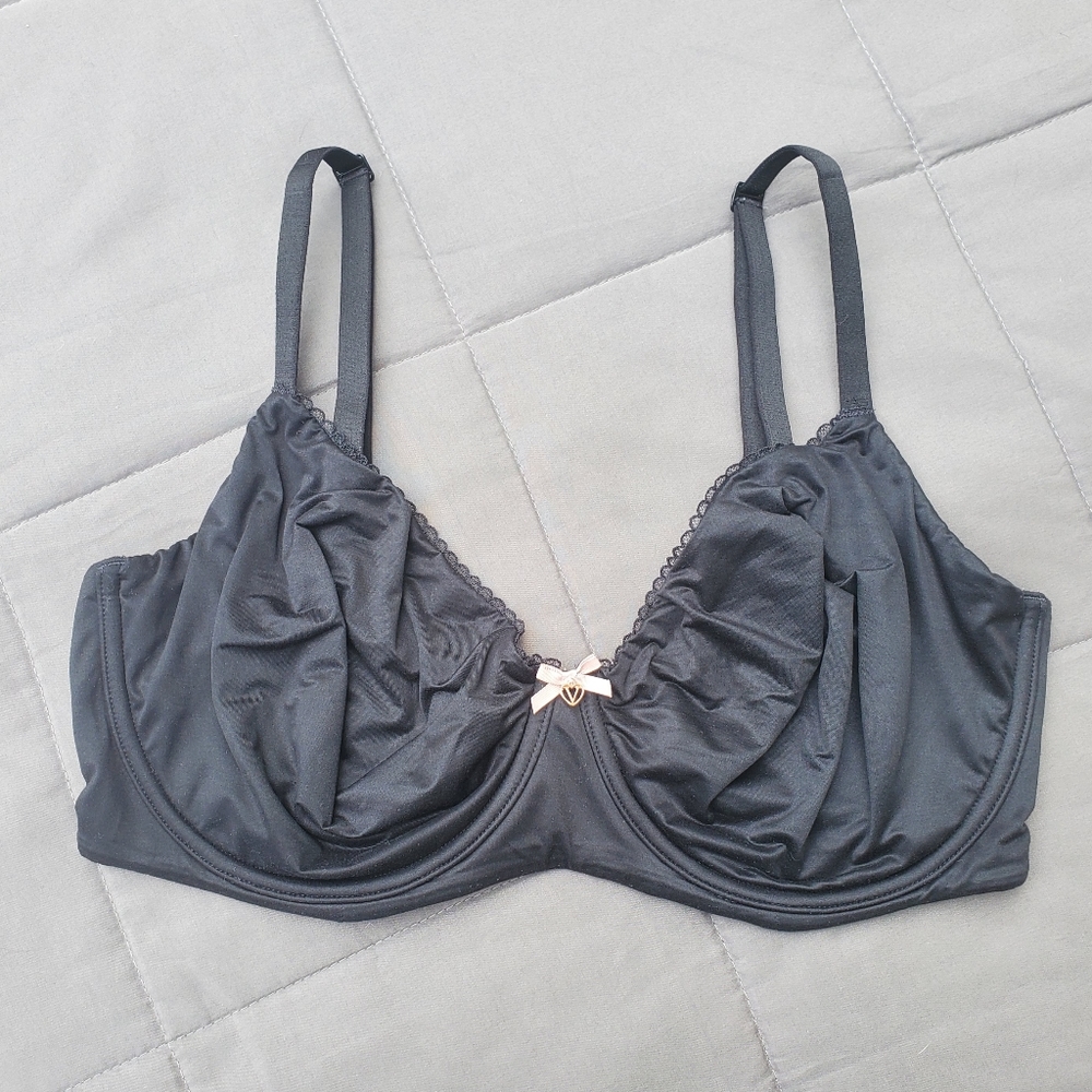 VS Body by Victoria 36F(DDD)